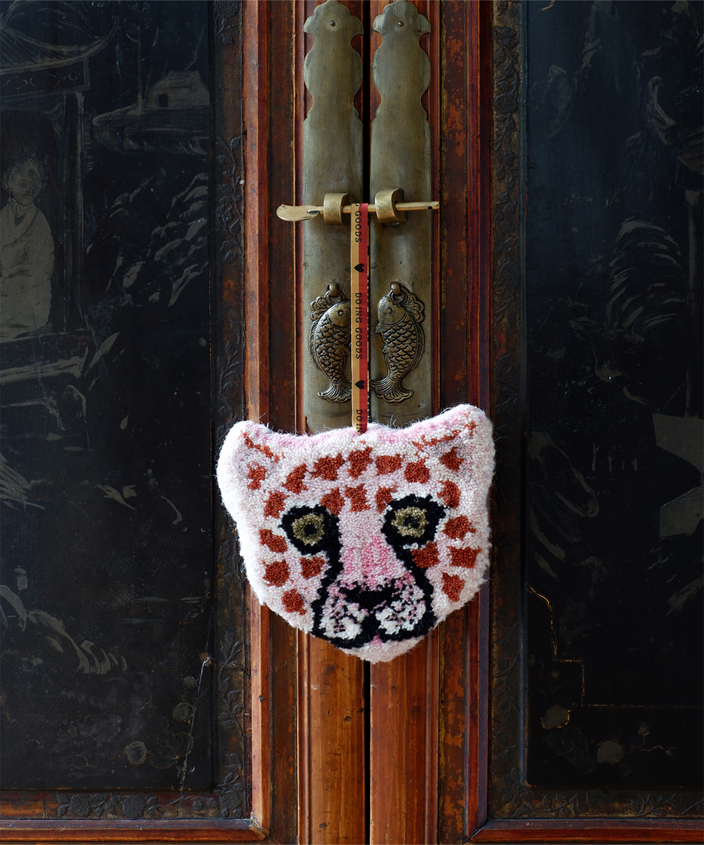 Pendentif Leopard Rose