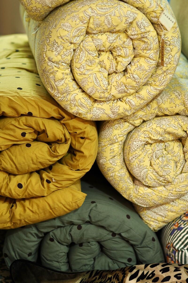 Sur-futon bunch curry fleuri